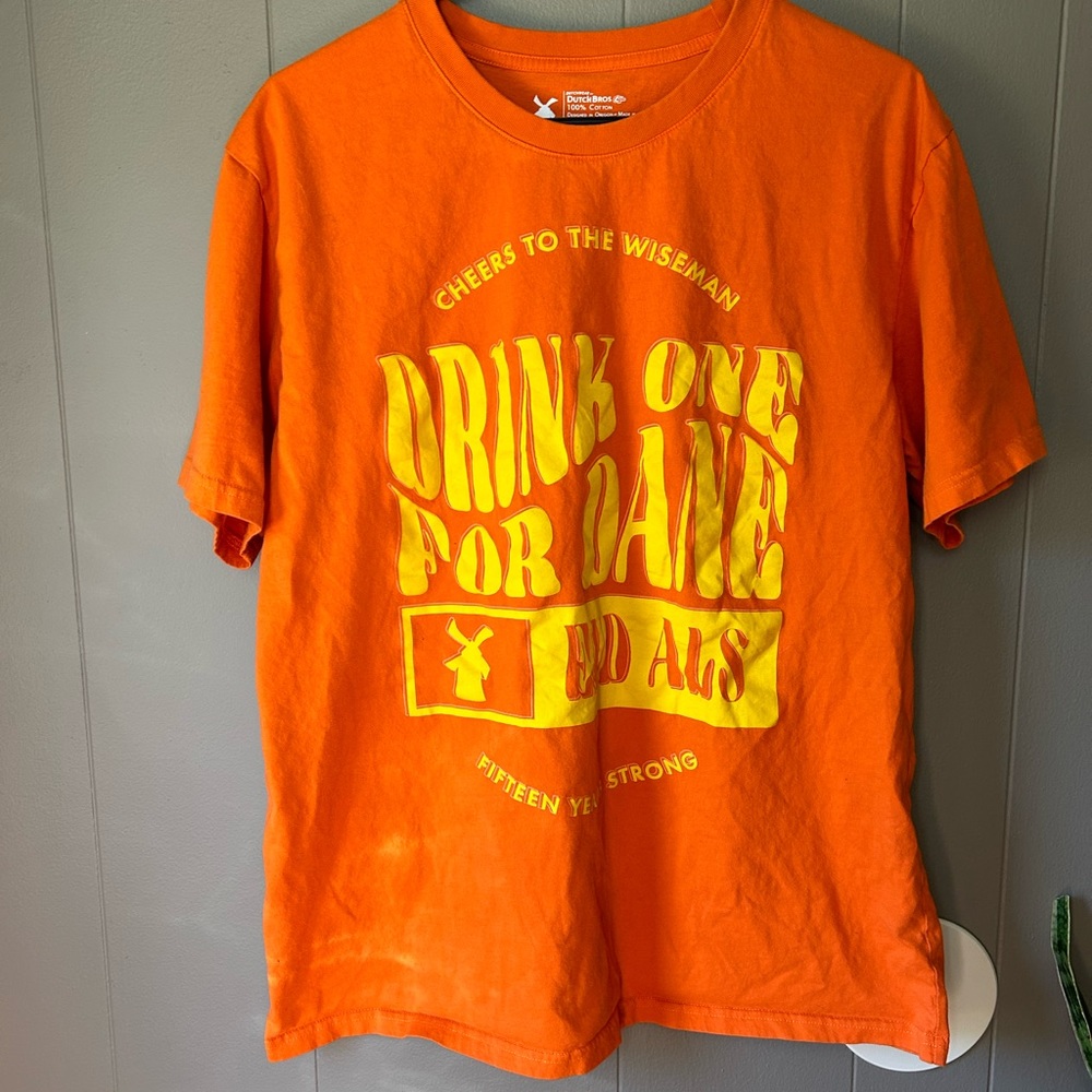 Dutch Bros
Short sleeve
Used